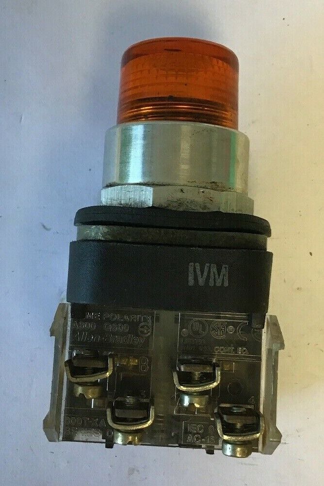 ALLEN-BRADLEY 800T-QT24 SER. T AMBER PUSHBUTTON SWITCH 24VAC/DC #757 LAMP