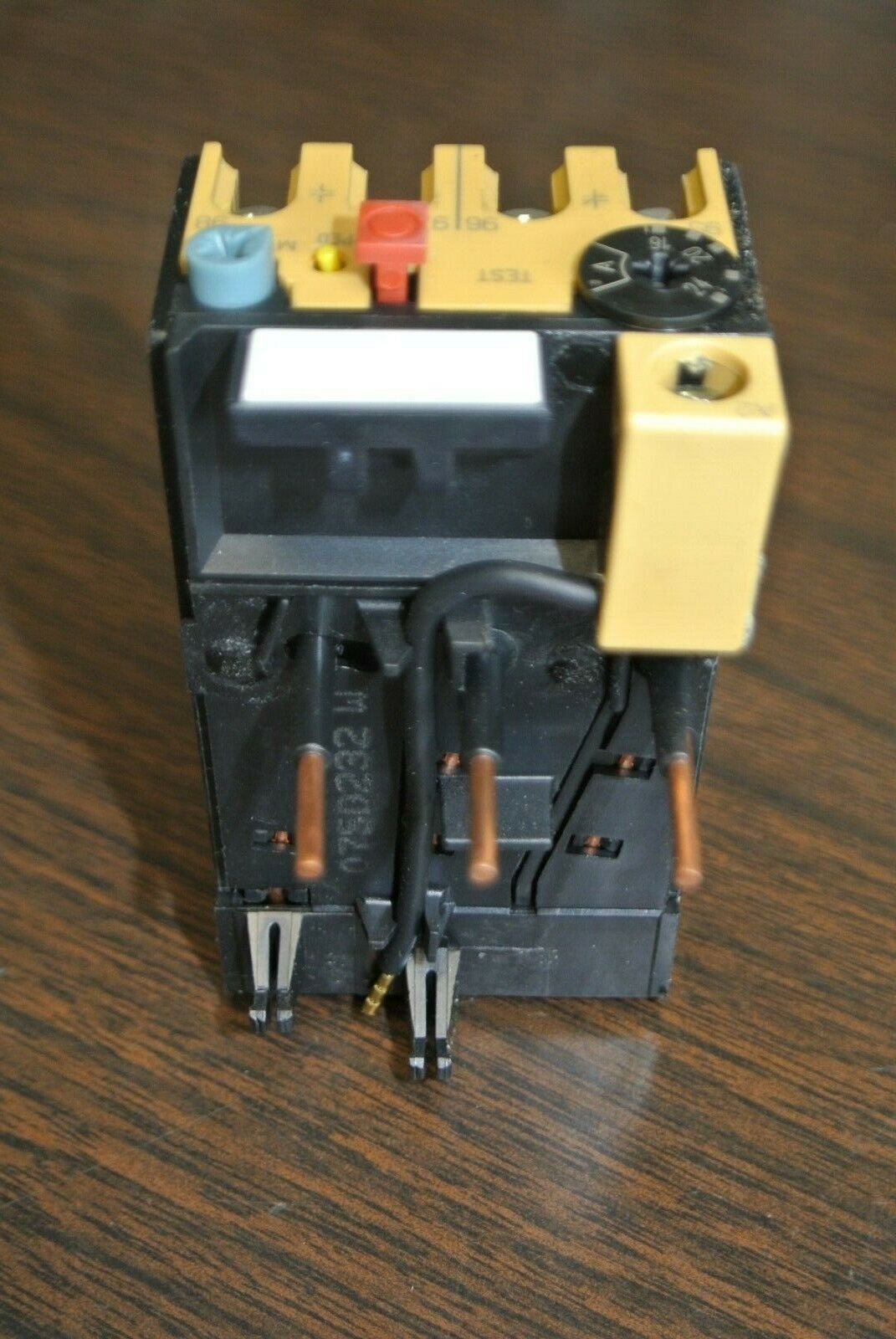 ALLEN-BRADLEY 193-BSC24 / BIMETALLIC OVERLOAD RELAY / 16-24A / NEW SURPLUS