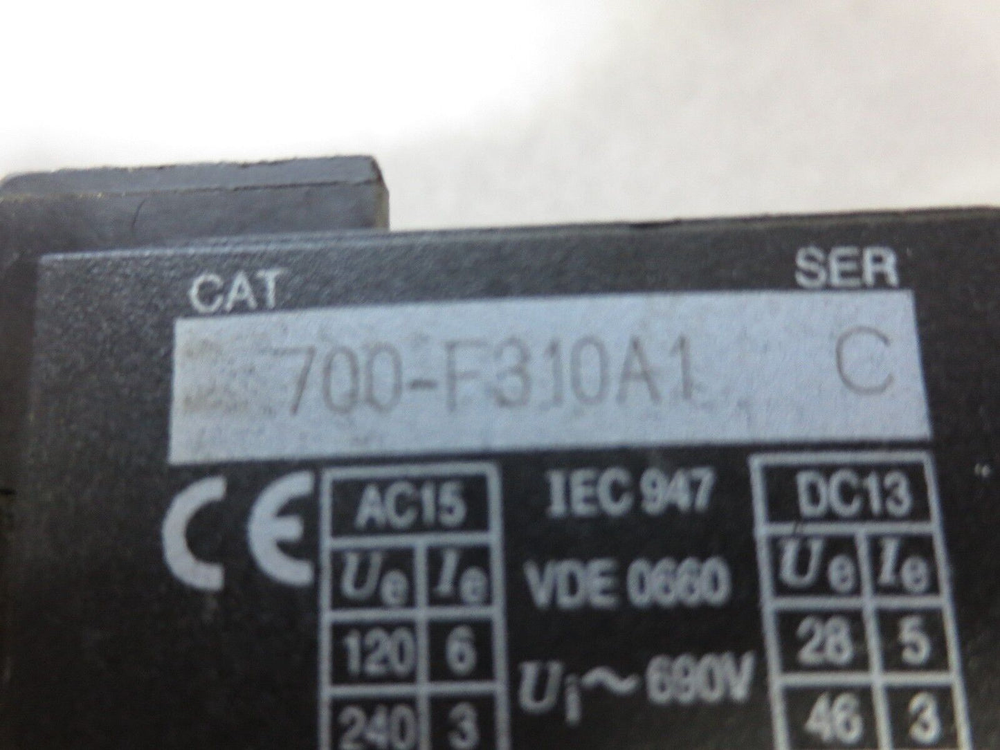 ALLEN-BRADLEY 700-F310A1 Ser. C - RELAY, 120/110 VAC w/ 196-FTA TIMER