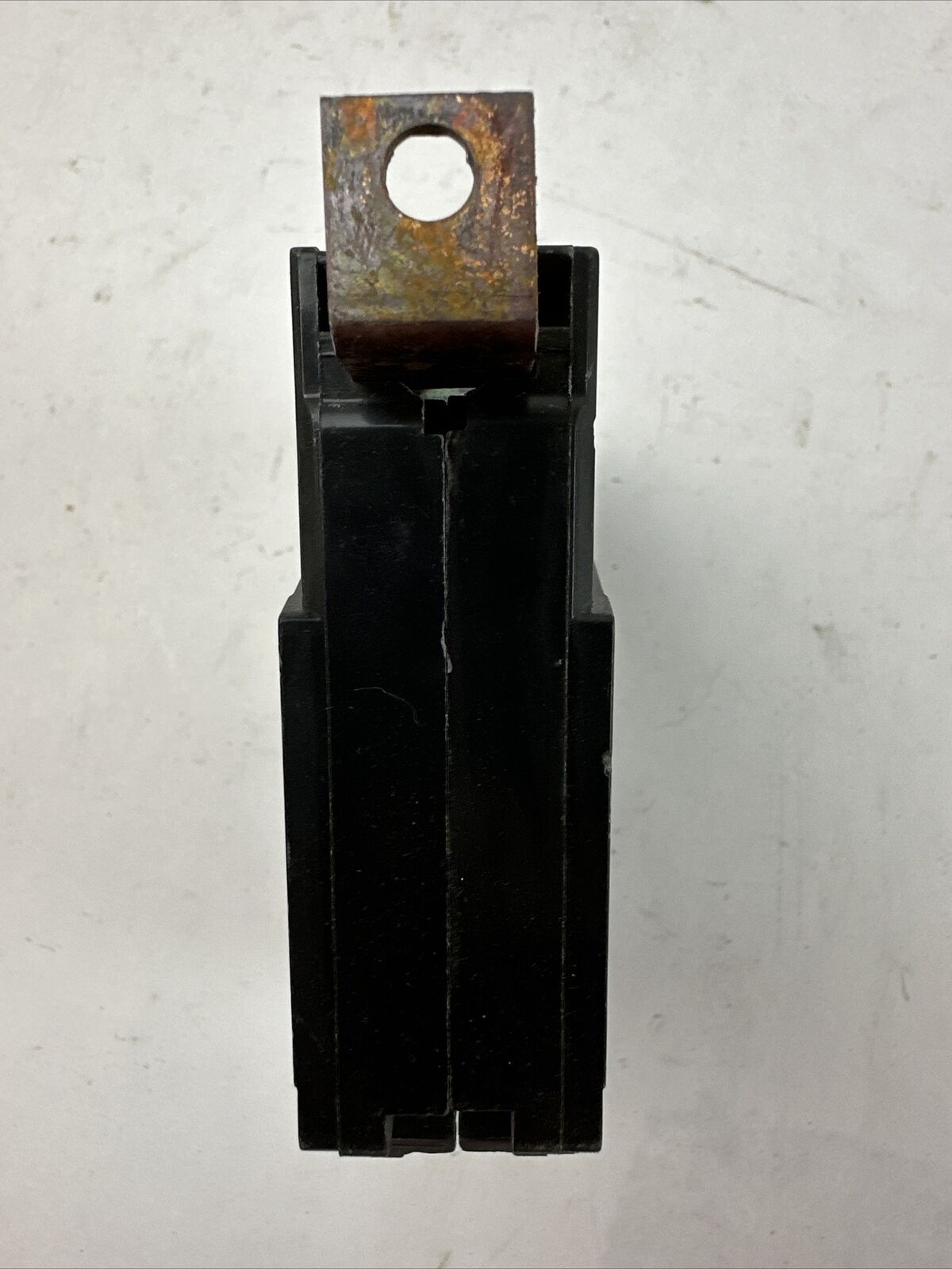 GE THQB130 CIRCUIT BREAKER 30AMP 1POLE 120/240VAC