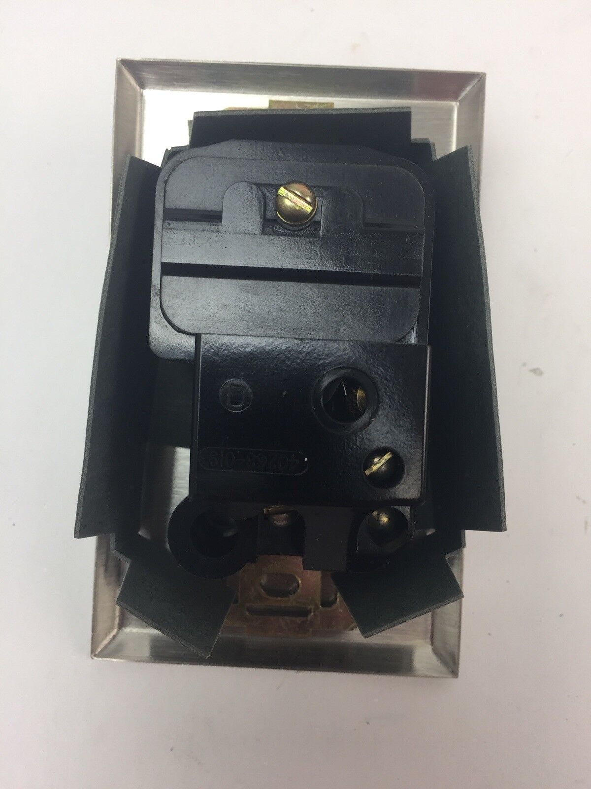 ALLEN BRADLEY 600-TQX4 MANUAL MOTOR STARTER SER B