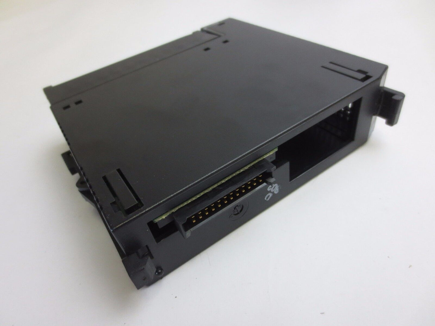 GE FANUC IC693MDL646D INPUT MODULE 24VDC 16PT POS/NEG FAST - LOGIC