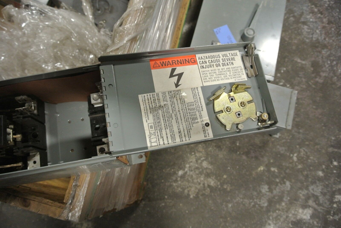 WESTINGHOUSE FDPT2622R - FDP UNIT / TWIN PANELBOARD SWITCH - 60A, 600V, 2-POLE