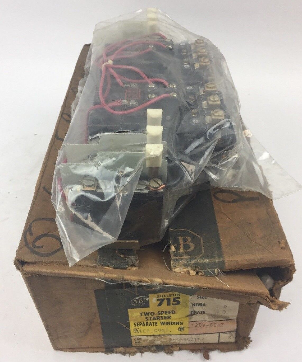 ALLEN BRADLEY 715-BOD117 TWO SPEED STARTER SEPARATE WINDING SIZE 1 120V 60HZ