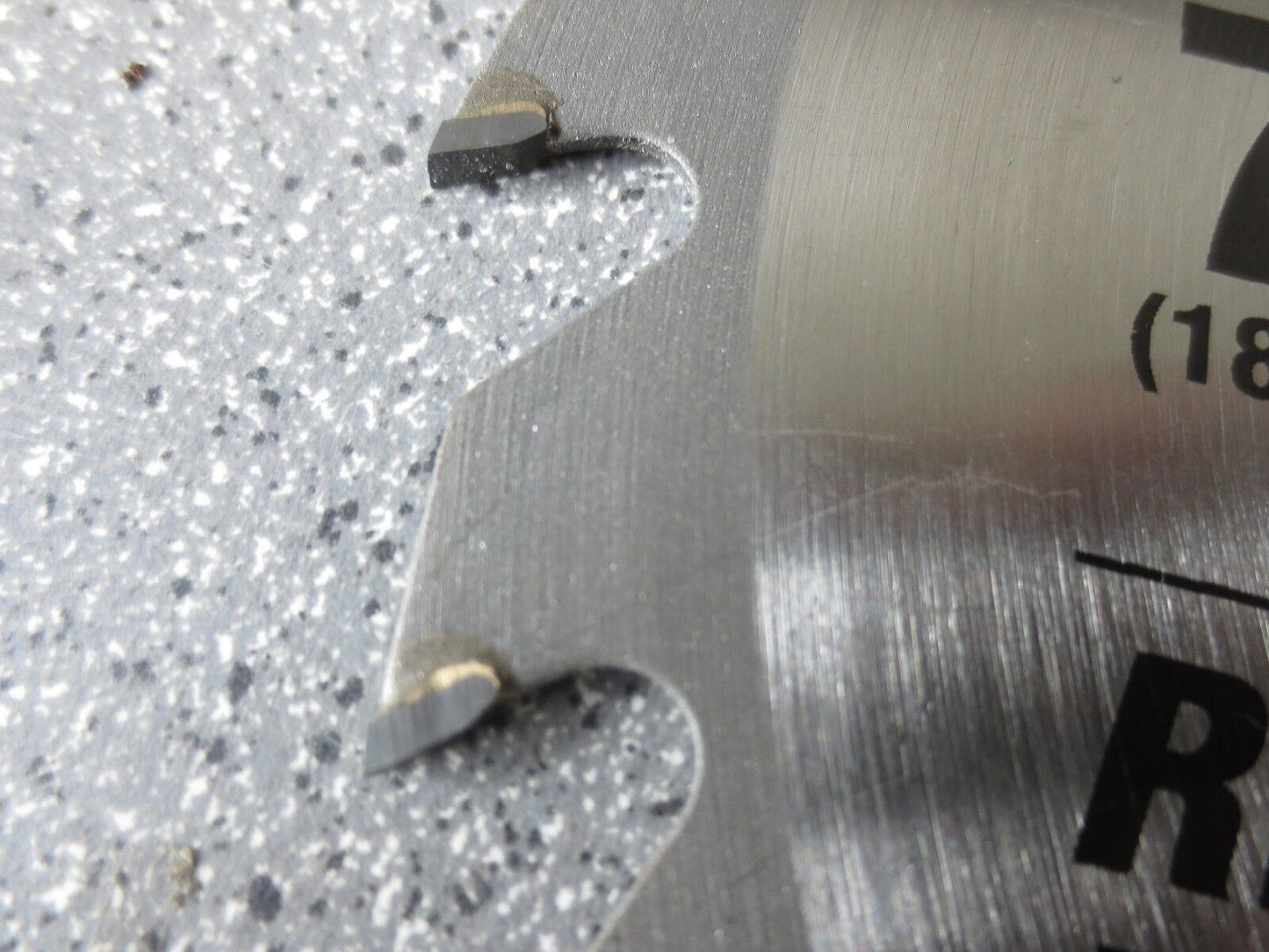 BLACK & DECKER CIRC. SAW BLADE 7-1/4" 24T CARBIDE RIPPING/CROSSCUT - NEW SURPLUS