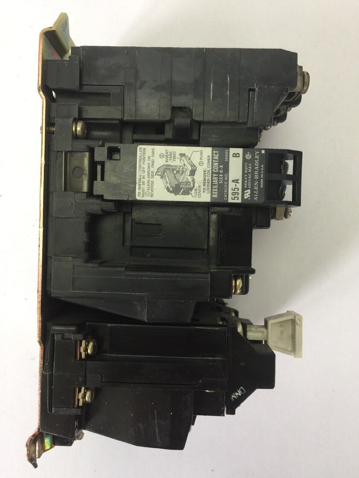 ALLEN BRADLEY 509-B0D SIZE 1 STARTER 600VAC 27AMP 10HP W50 HEATERS 120V COIL