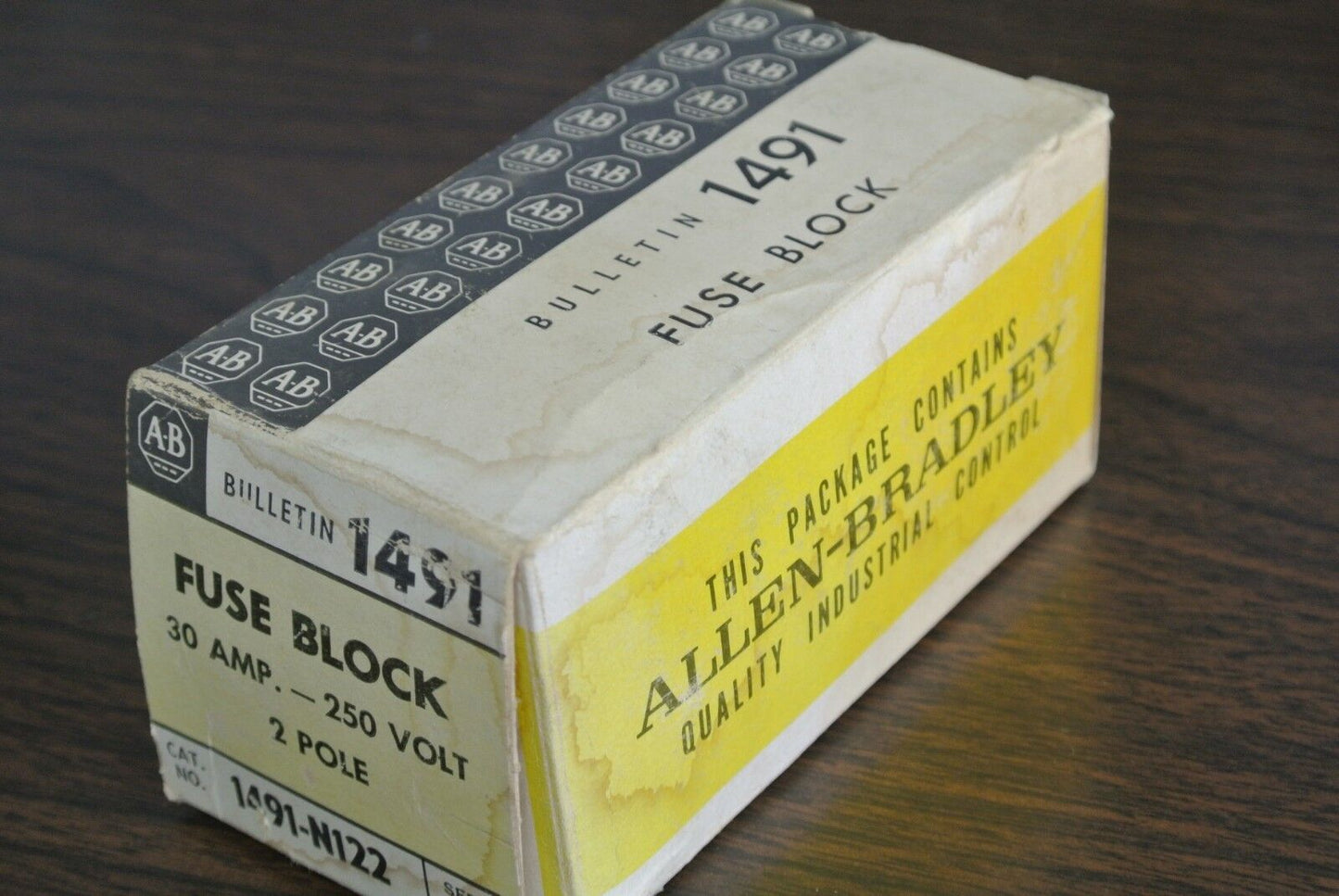 LOT of 5 / ALLEN-BRADLEY 1491-N122 FUSE BLOCK 30A, 250V, 2-POLE - NEW SURPLUS