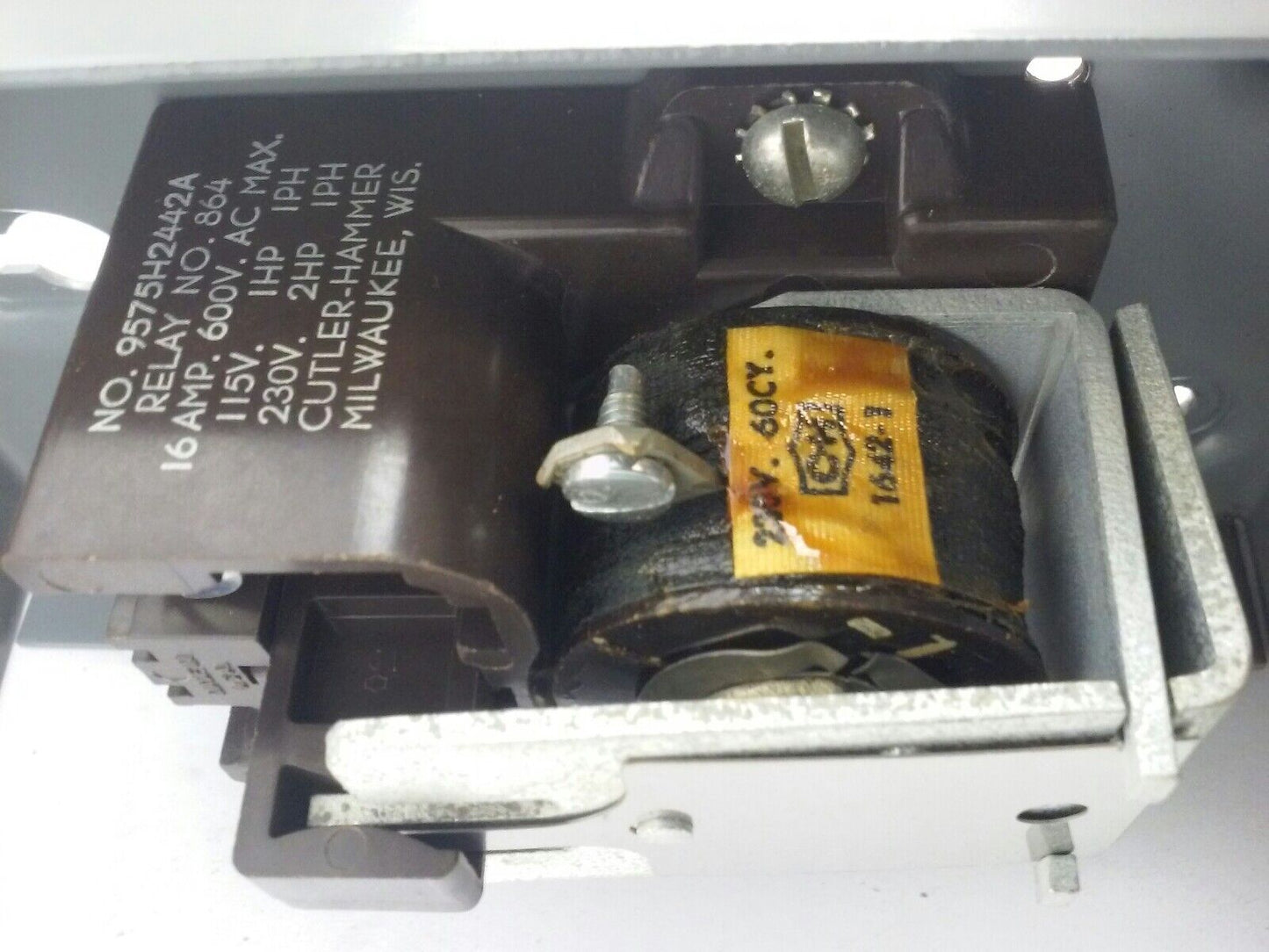 CUTLER HAMMER, 9575H2451, 9575H2442A, AC MAGNETIC RELAY, 16A, 600V, 1 H.P., NEW