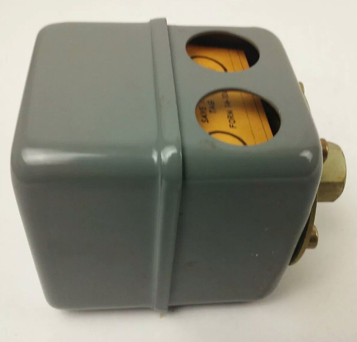 ALLIS CHALMERS CLASS 6135 14-961-350-48-115 PRESSURE SWITCH, 550V,NEW SURPLUS,
