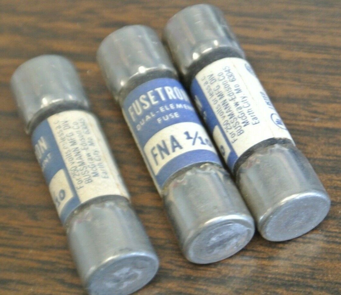 LOT of 3 / BUSS FNA-1/10 DUAL-ELEMENT MIDGET FUSE / 1/10A / 250V / NEW SURPLUS