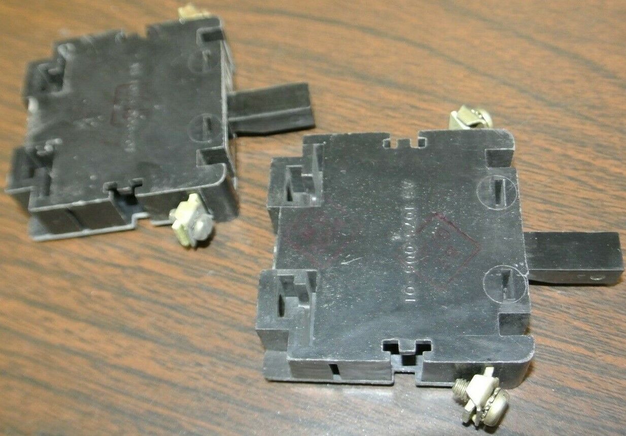 LOT of 2 / SQUARE D / A5-1075-004-51 AUXILIARY CONTACT BLOCK / NEW SURPLUS