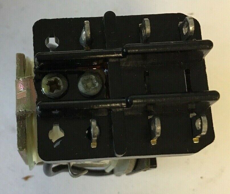 SINGER LINE ELECTRIC MK2A RELAY 24VAC ***LOTOF2***