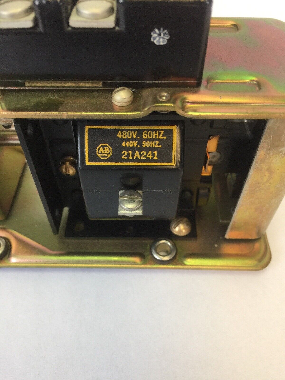 ALLEN BRADLEY 849-Z0B336 PNEUMATIC TIMING RELAY 600VAC 21A241 COIL 480V 60HZ