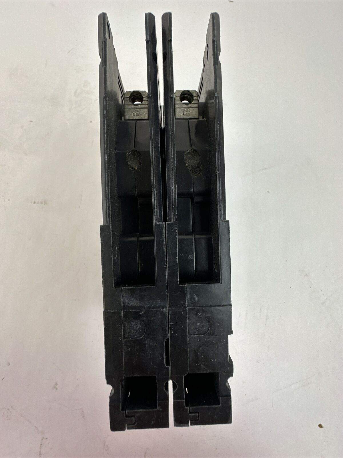 SIEMENS ITE E22B030 CIRCUIT BREAKER 20A 2P 240VAC 125/250VDC