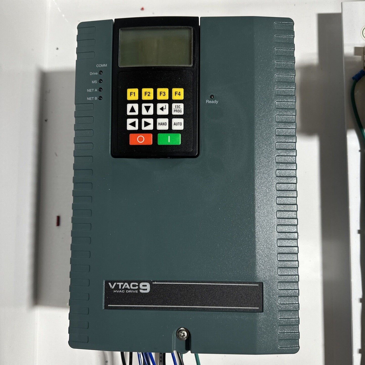 ROCKWELL AUTOMATION VTAC 9 HVAC DRIVE 9V1041HRNB30 S7-643A-V9-10 460VAC 10HP