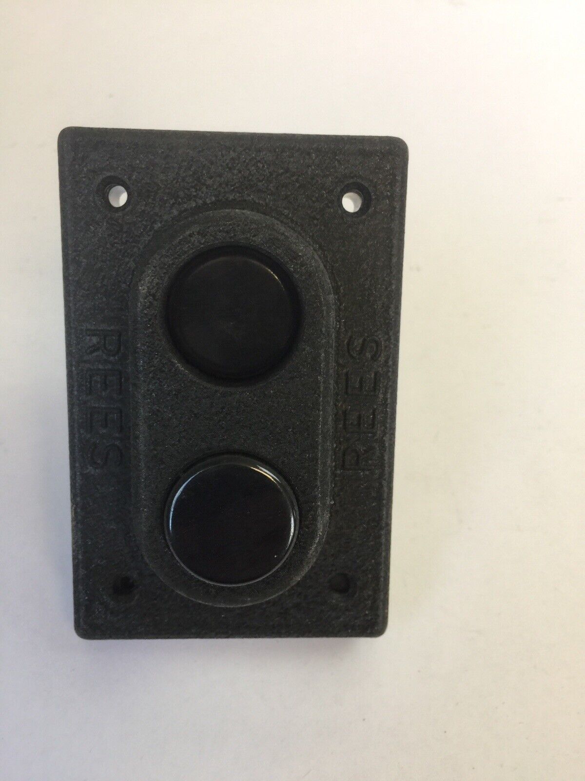 REES 00580-001 PUSHBUTTON SWITCH BLACK AUTO ON AUTO OFF