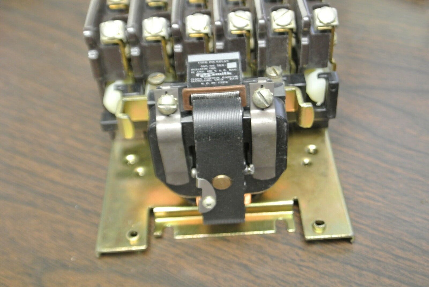CLARK 5U6-76 / RELAY BUL. 7305 TYPE PM / 6 CONTACTS 110-120V COIL / NEW SURPLUS