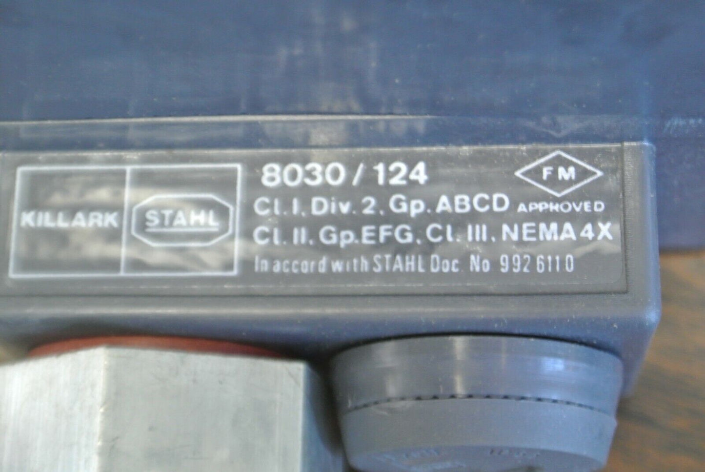 KILLARK K2F56 / STAHL / 8030/12 STOP-START SWITCH / 3/4" FEED-THRU / NEW SURPLUS