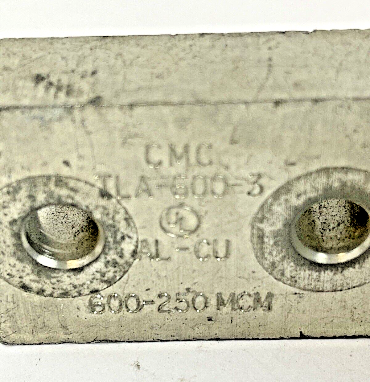 CMC - TLA-600-3- BREAKER TERMINAL LUG - AL-CU, 600-250 MCM