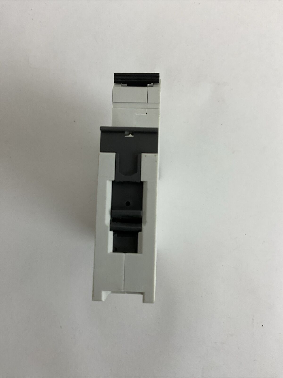 SIEMENS 5SY4103-8 CIRCUIT BREAKER 230/400VAC (LOT OF 3)