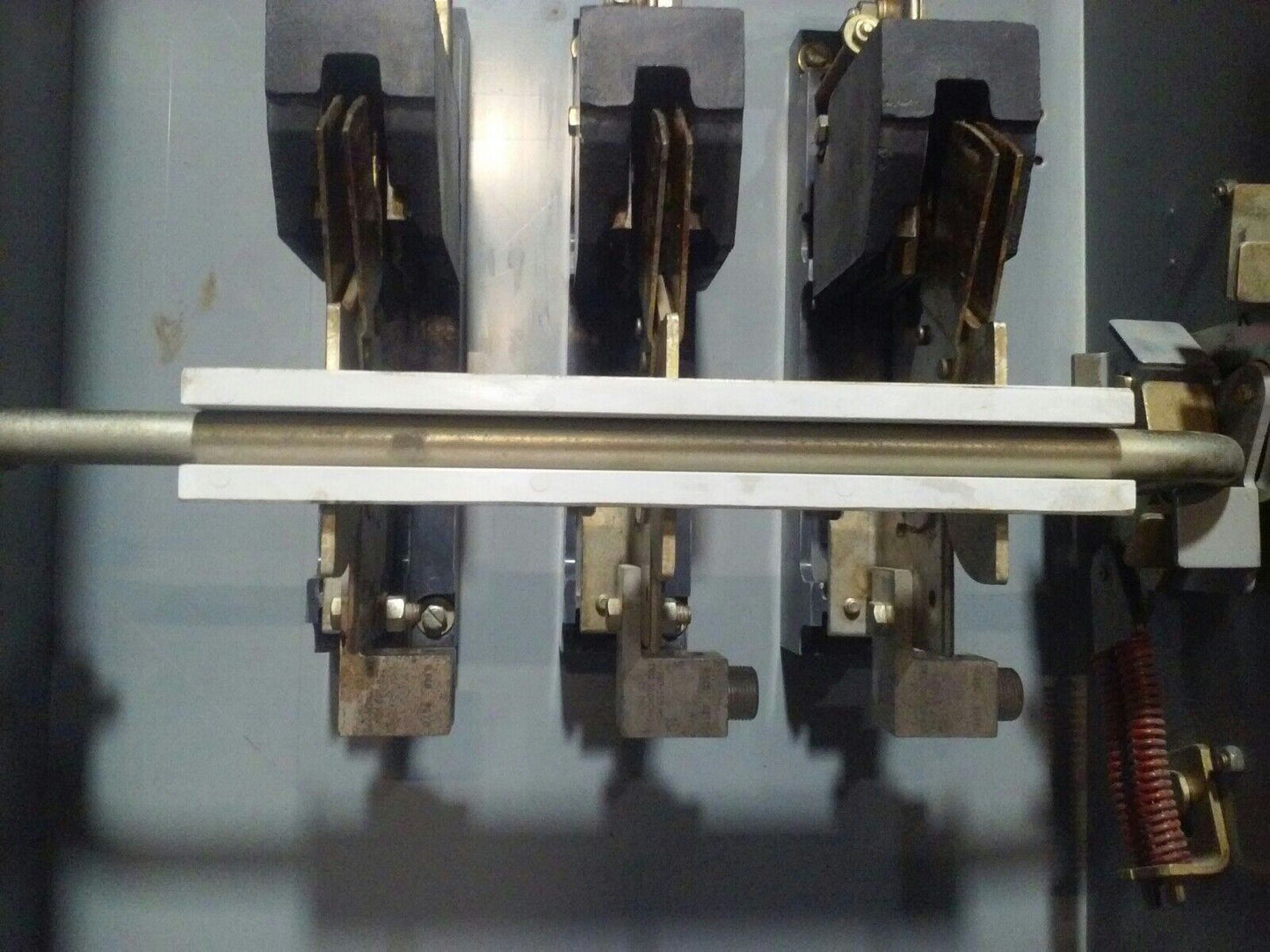 WESTINGHOUSE HUN365 NON-FUSIBLE SAFETY SWITCH, 400A, 600V, 3PH, 350HP, TYPE 1