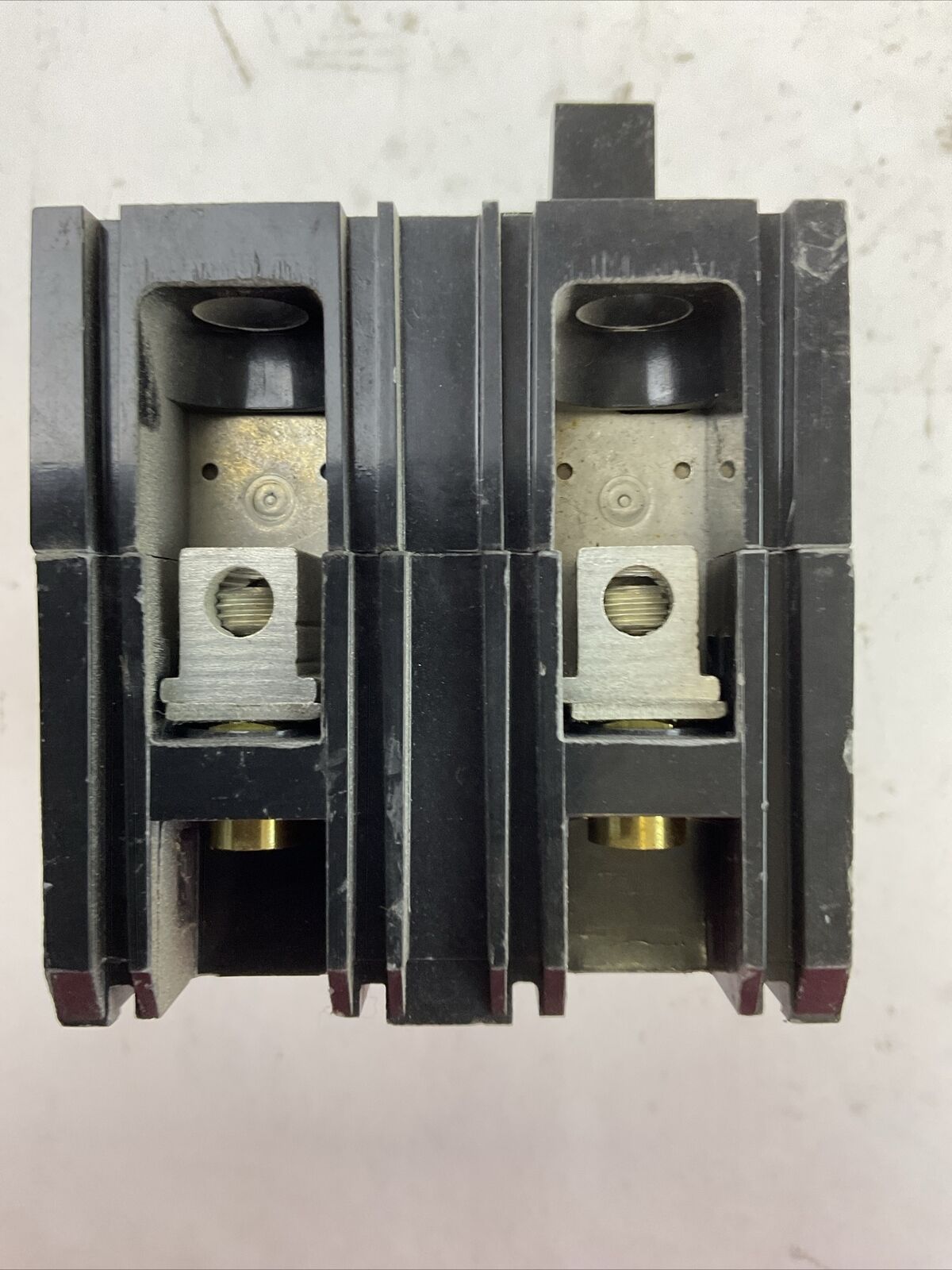 SQUARE D FA22020CA 240VAC 250VDC 20AMP 2POLE CIRCUIT BREAKER