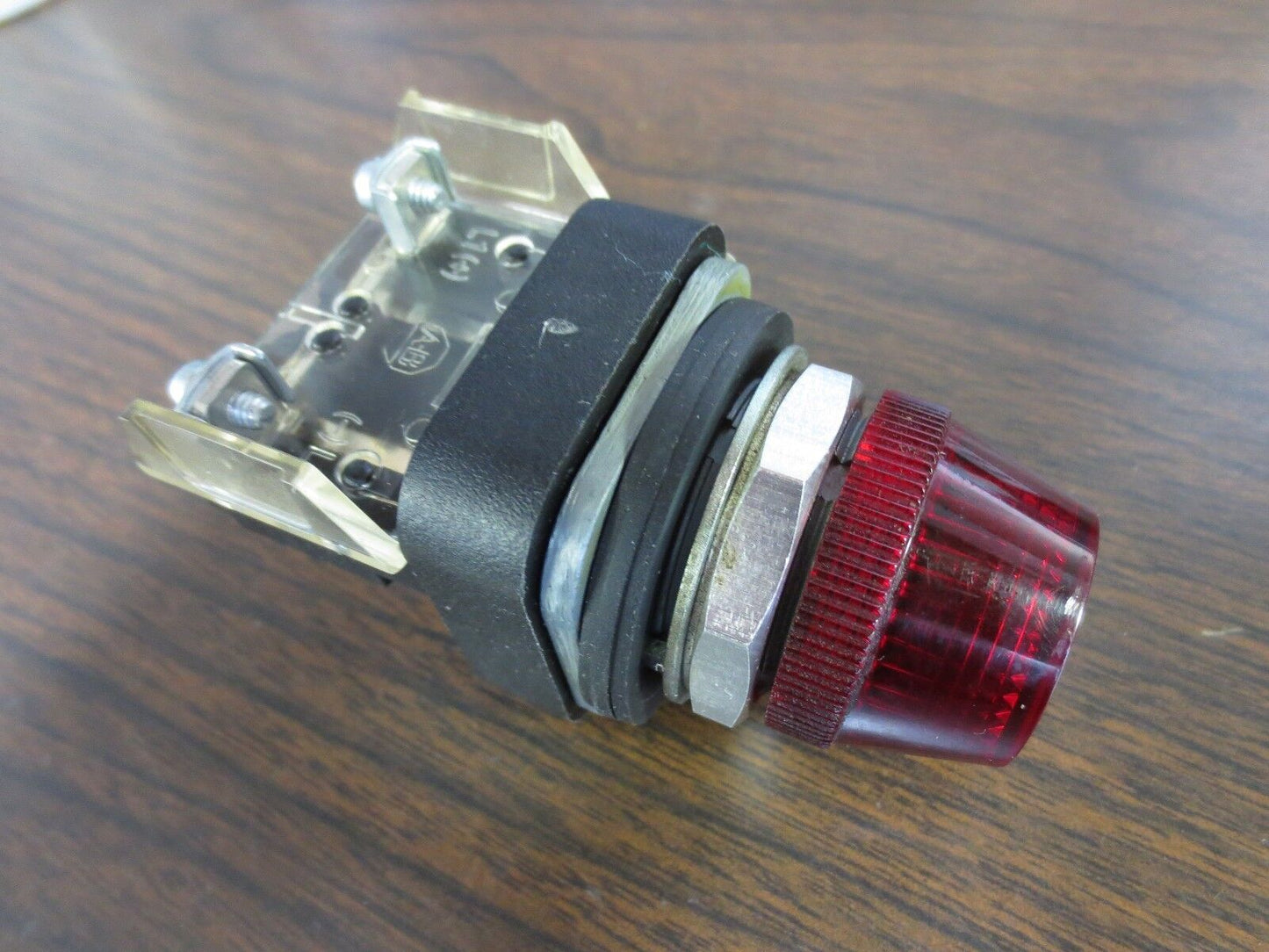 ALLEN-BRADLEY 800T-Q24R Ser. U - PILOT LIGHT, RED - INPUT 24V AC/DC