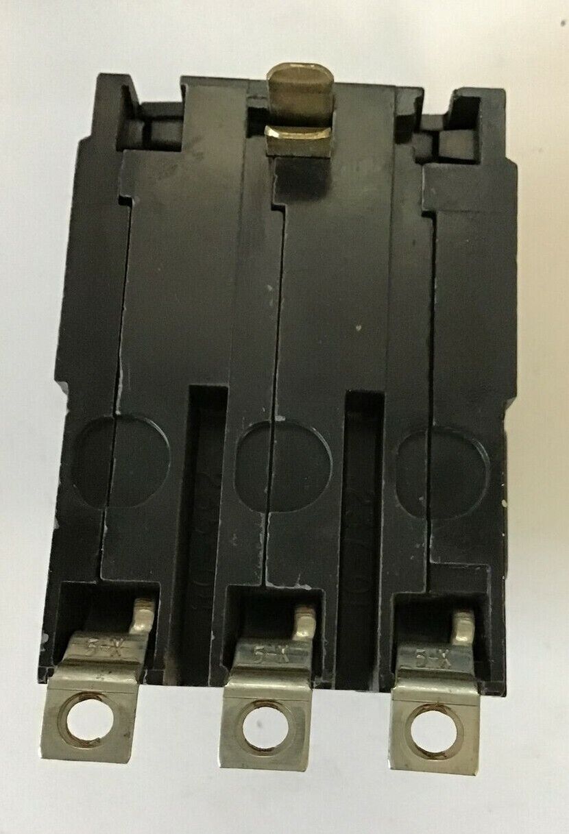 SQUARE D QOB310 CIRCUIT BREAKER 10A 240VAC 3POLE