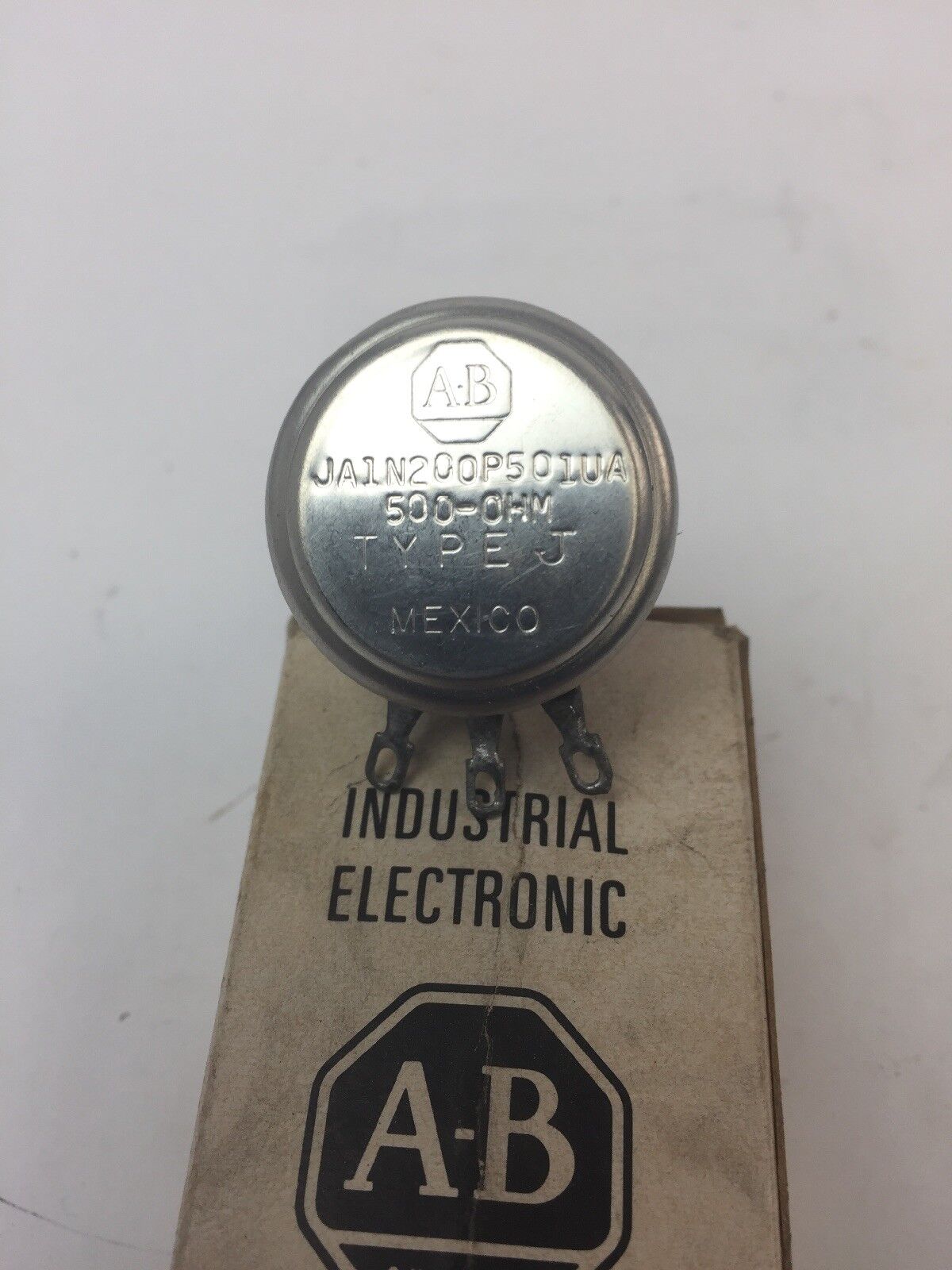 ALLEN BRADLEY JA1N200P501UA POTENTIOMETER 500 OHMS 10% TOL