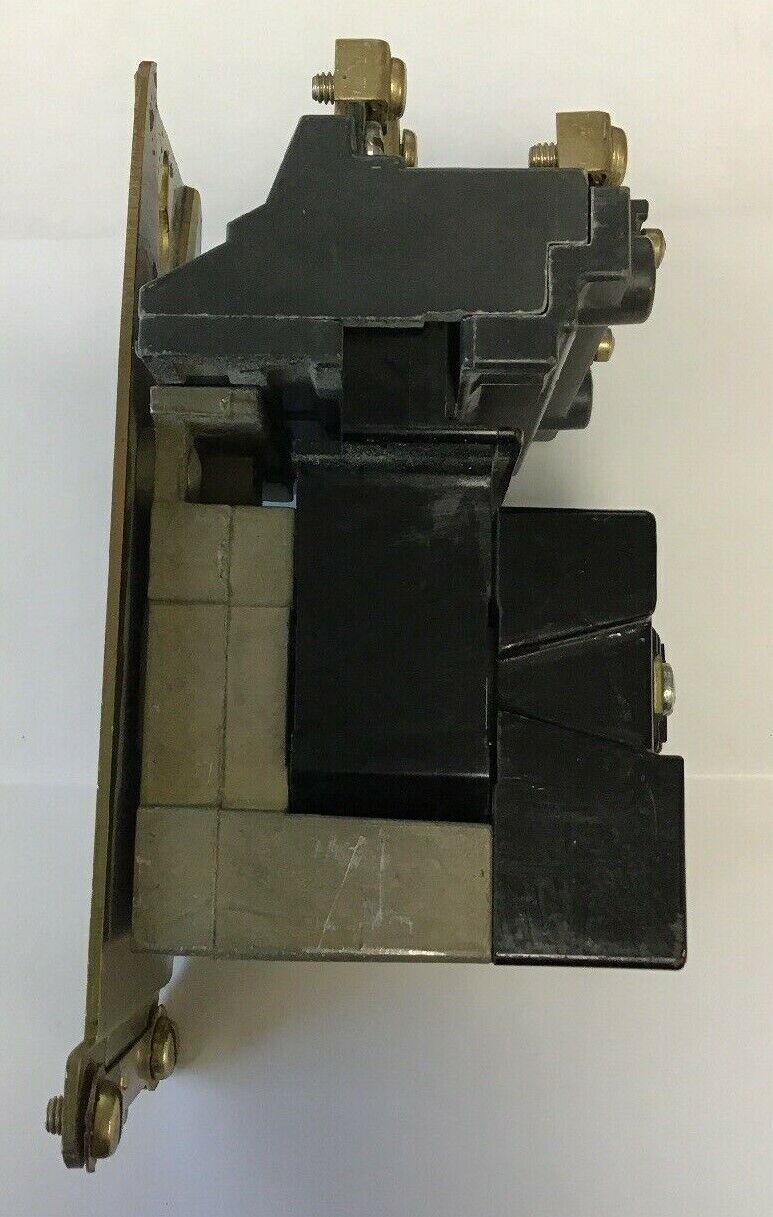ALLEN BRADLEY 702-A0D93 OVERLOAD RELAY SER.K 575V 5HP W/70A83 220V/50HZ COIL
