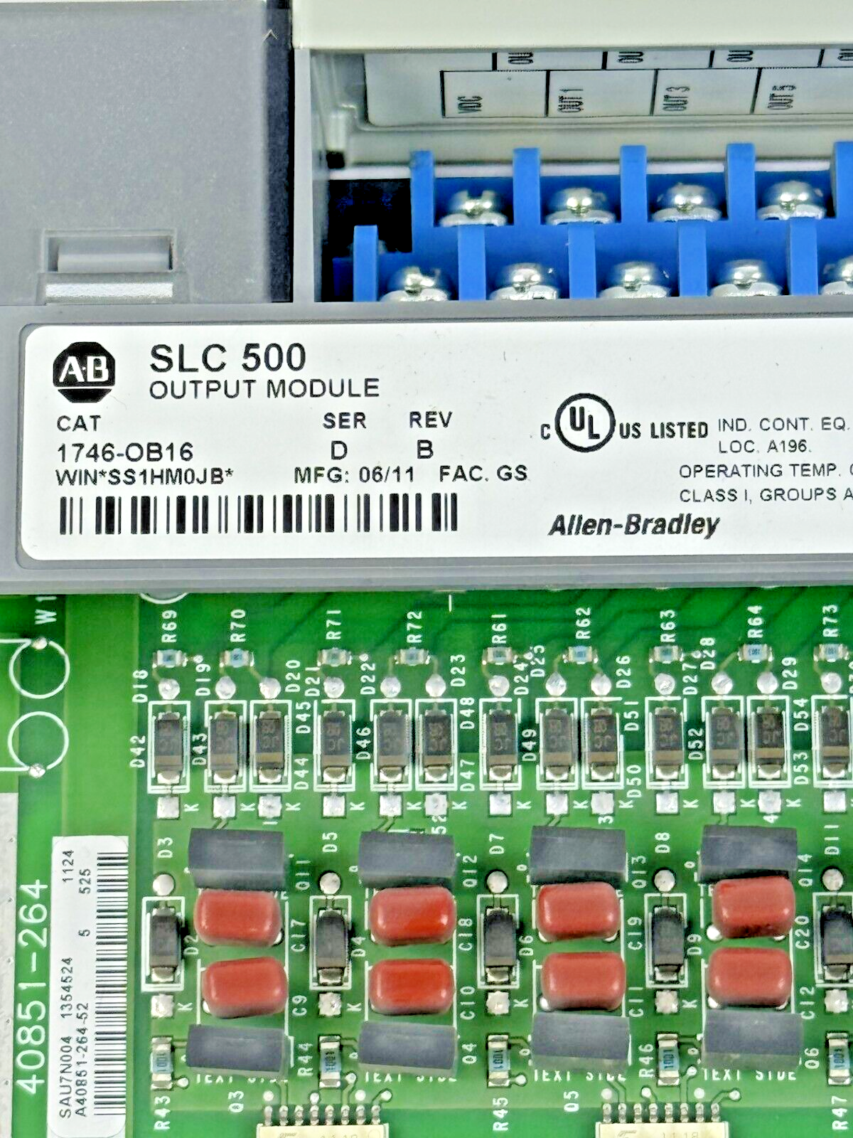 ALLEN-BRADLEY - 1746-OB16 SER. D REV. B - SLC 500 OUTPUT MODULE