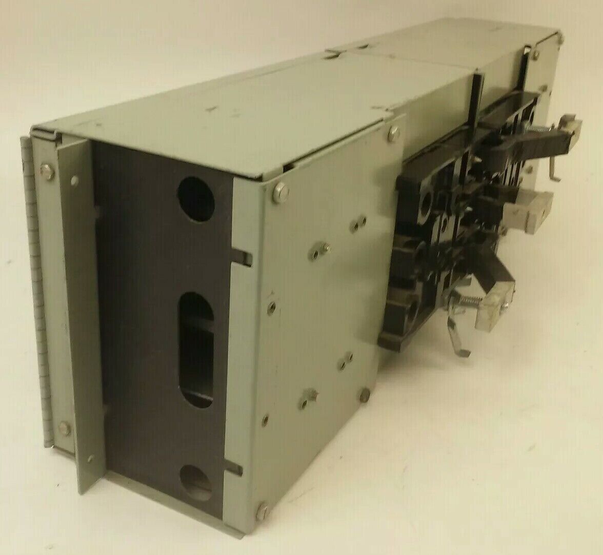 GE TYPE QMR QMR361L QMR361R TWIN FUSIBLE INTERRUPTER SWITCH 30A 600V W/HARDWARE