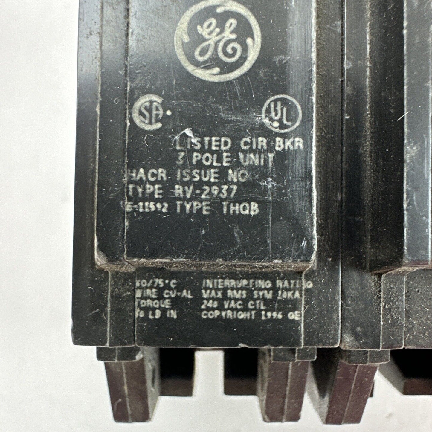 GE THQB32020 CIRCUIT BREAKER 20AMP 3POLE 240VAC