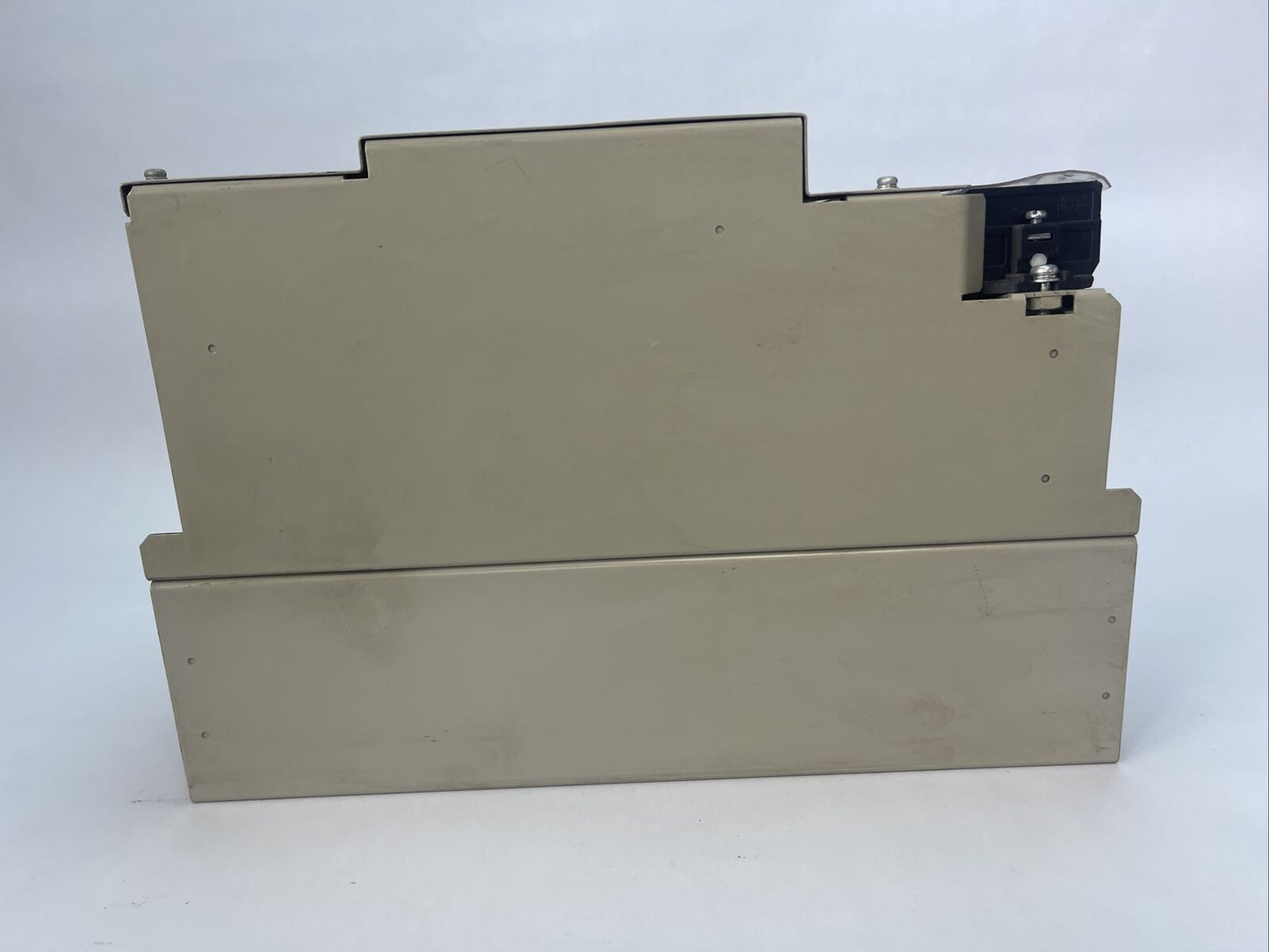 YASKAWA SGDH-60AE SERVOPACK 200V VER. 36A45 INPUT 200-230VAC OUTPUT 0-230VAC