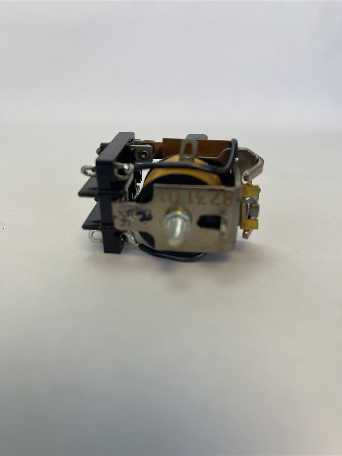 AMF POTTER & BRUMFIELD KA11AY-6V RELAY 6V 50/60HZ