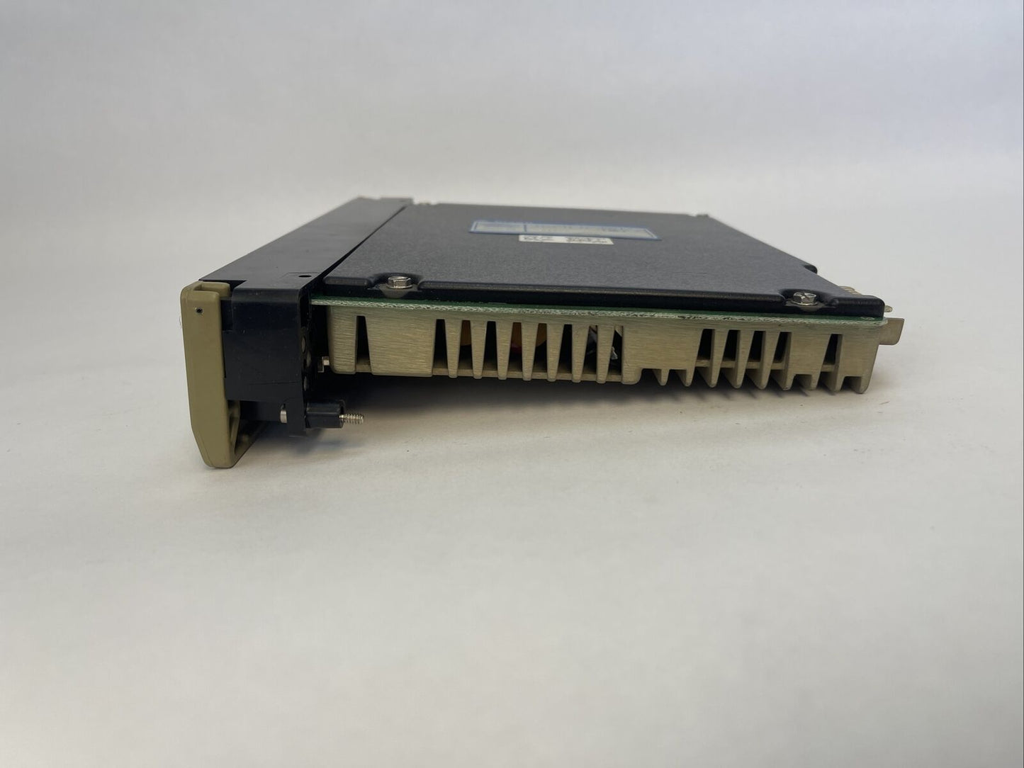 GOULD AS-B804-016 OUTPUT MODULE REV M 115VAC 16PT