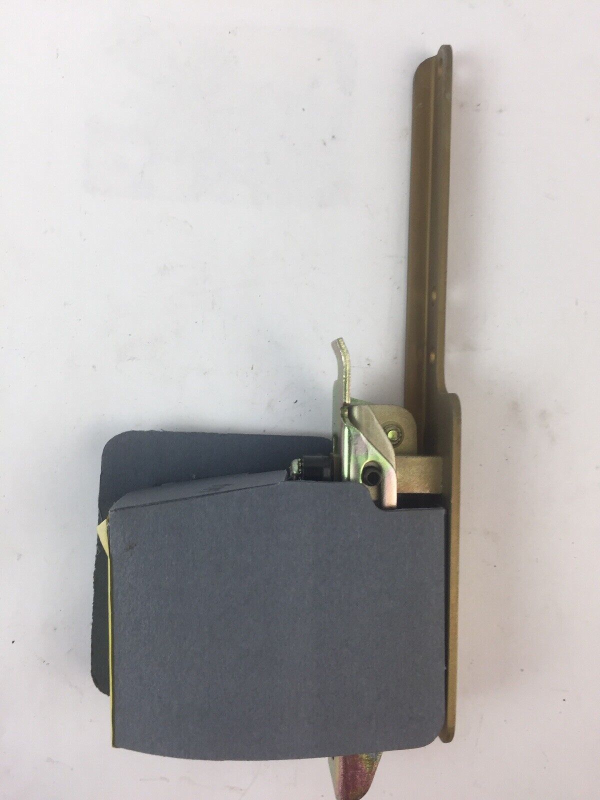 SQUARE D 9999 R-6 SINGLE POLE ELECTRICAL INTERLOCK FOR DISCONNECT SWITCH