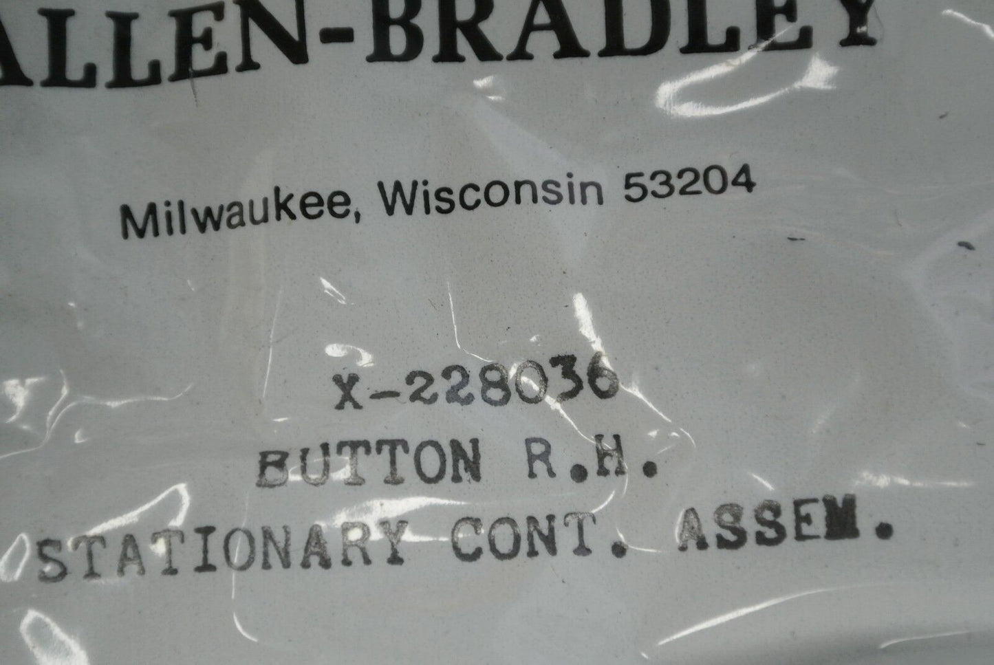 LOT of 16 / ALLEN-BRADLEY X-228036 STATIONARY CONTACT ASSEMBLY / NEW SURPLUS