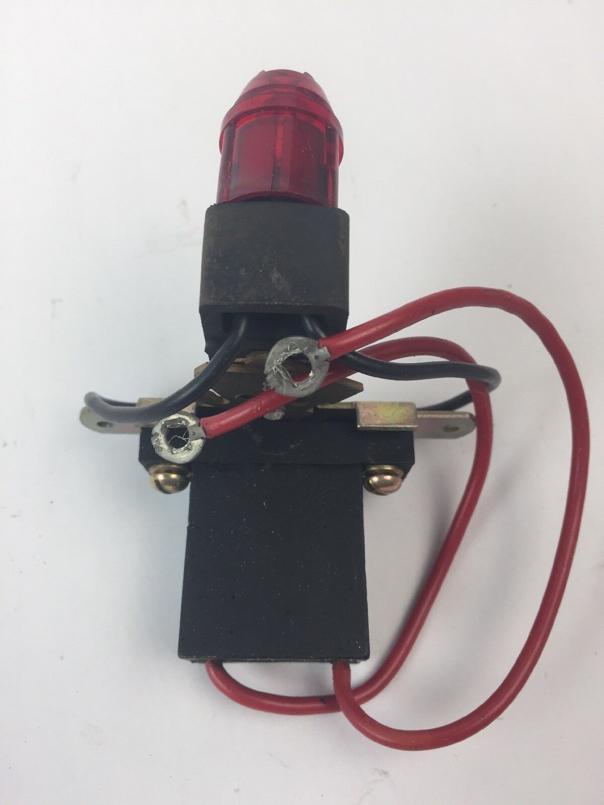 ALLEN BRADLEY 1484-N16 PILOT LIGHT KIT 120V 60CY 110V 50CY SIZES 00-0-1-2-3-4