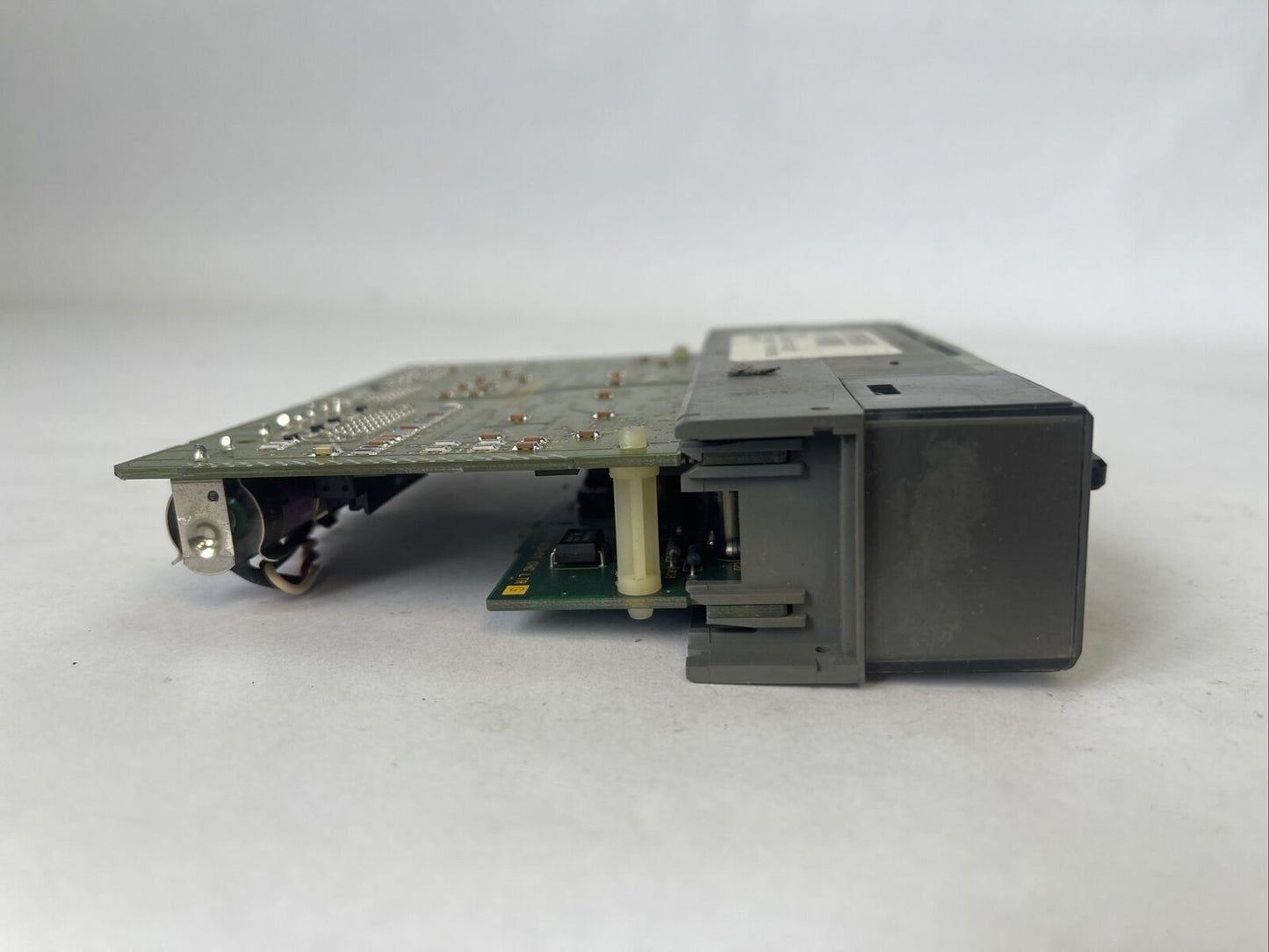 ALLEN BRADLEY 1747-L532 SER C FAC 1M PROC REV 3 PROCESSOR 1747-OS301 SER A FRN 6