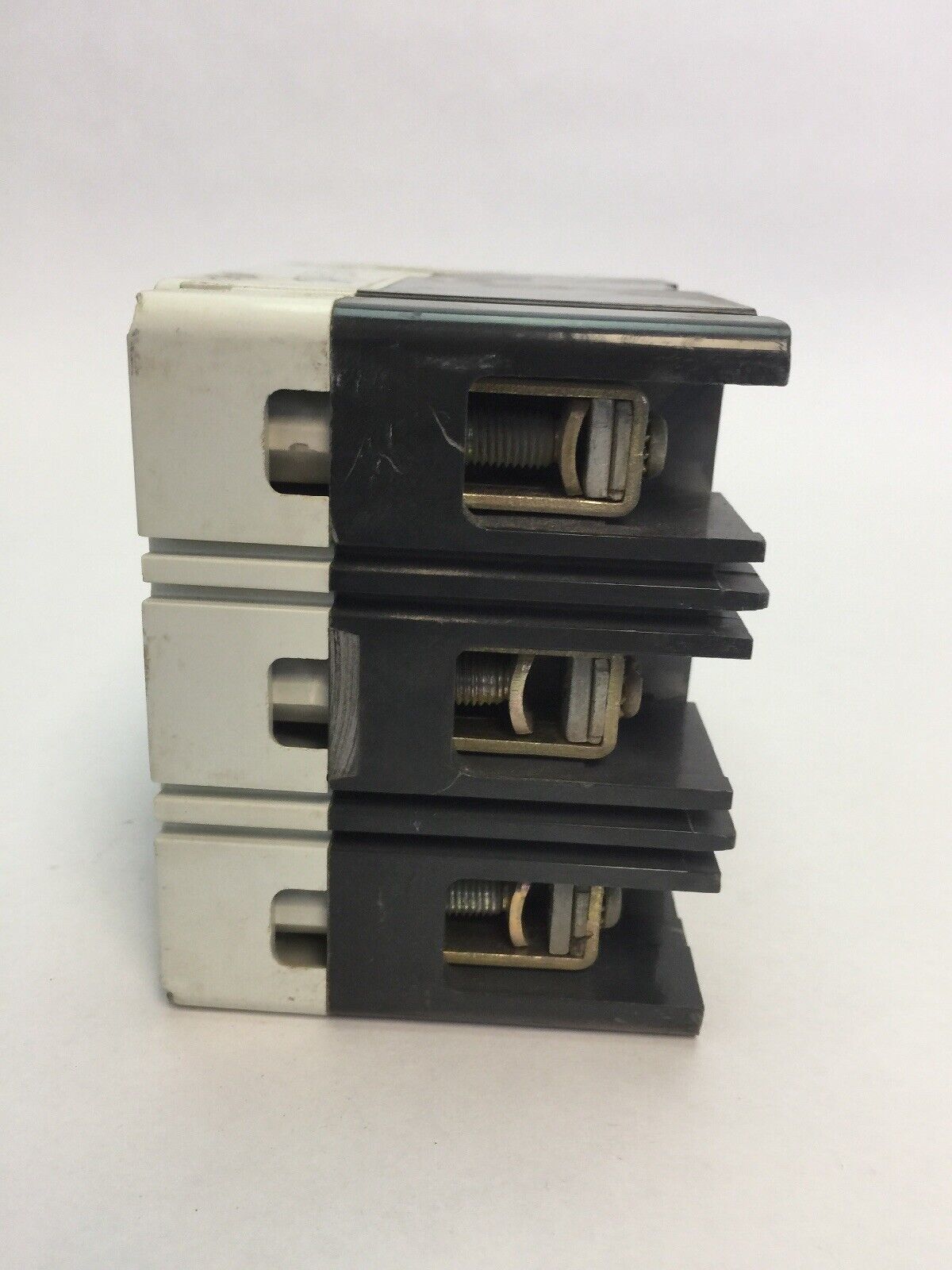 WESTINGHOUSE HMCP003A0C 3 Amp 600 VAC 250 VDC 3 Pole 6630C87G03