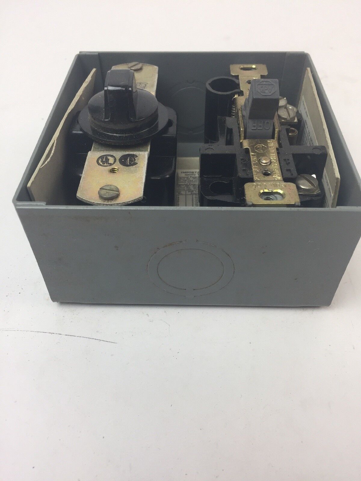 ALLEN BRADLEY 600-TAX218 MANUAL STARTING SWITCH W/ SELECTOR SWITCH & PILOT LIGHT