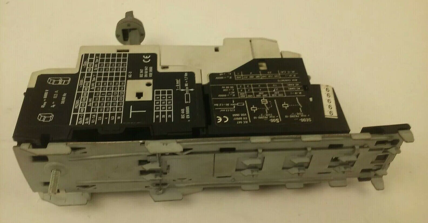 KLOCKNER MOELLER PKZM0-6,3 MOTOR STARTER W/ SE00-11-PKZ0, NHI11-PKZ0, 240V COIL