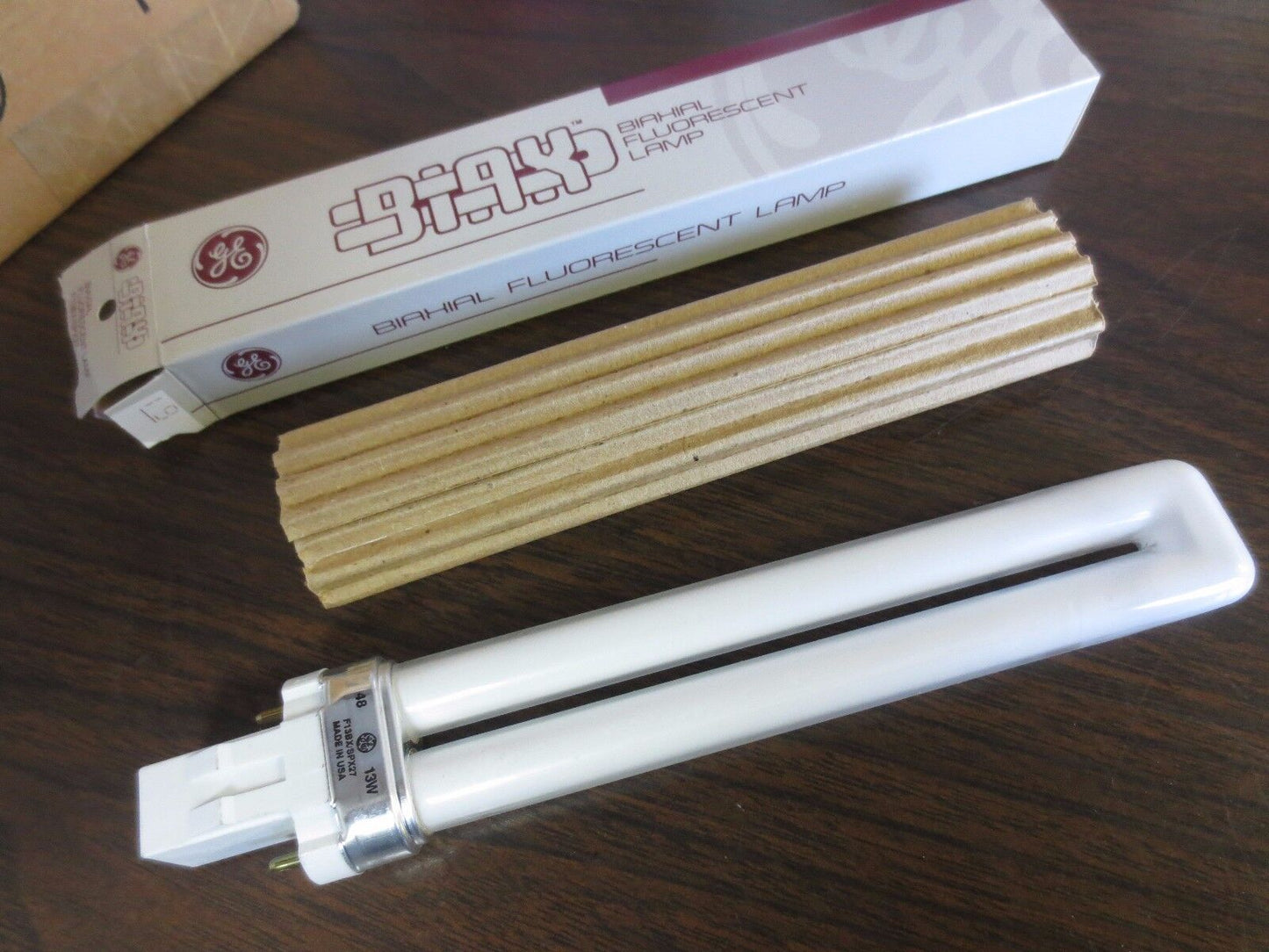 GE F13BX/SPX27 13-WATT BIAXIAL FLUORESCENT LAMP - NEW SURPLUS - LOT of 9
