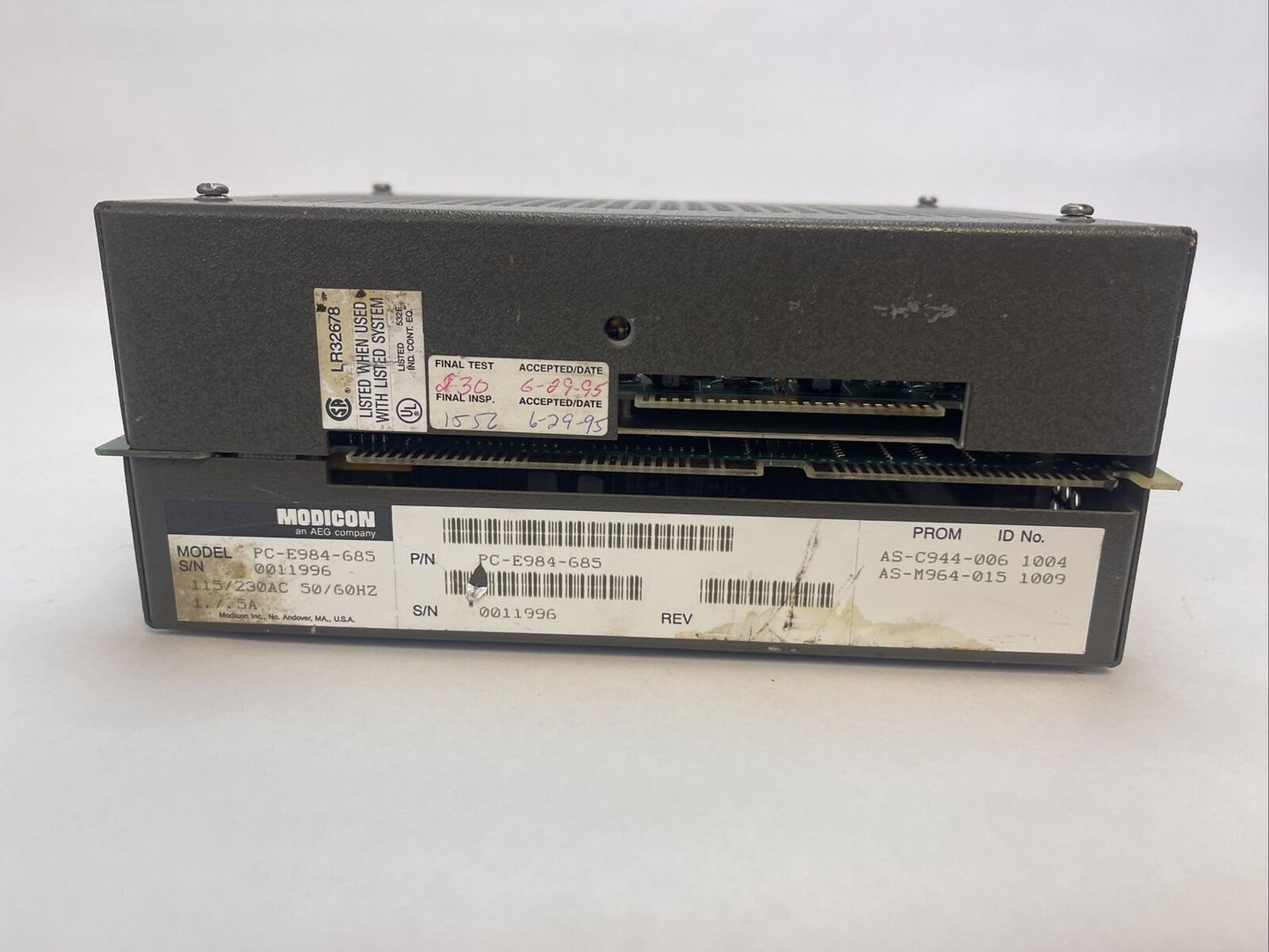 AEG MODICON PC-E984-685 CONTROLLER MODULE 115/230VAC 50/60HZ 1.0/0.5A