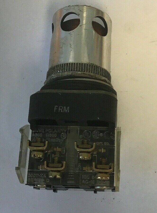 Allen Bradley 800T-QA24 ORANGE ILL. 24V Push button SER. T