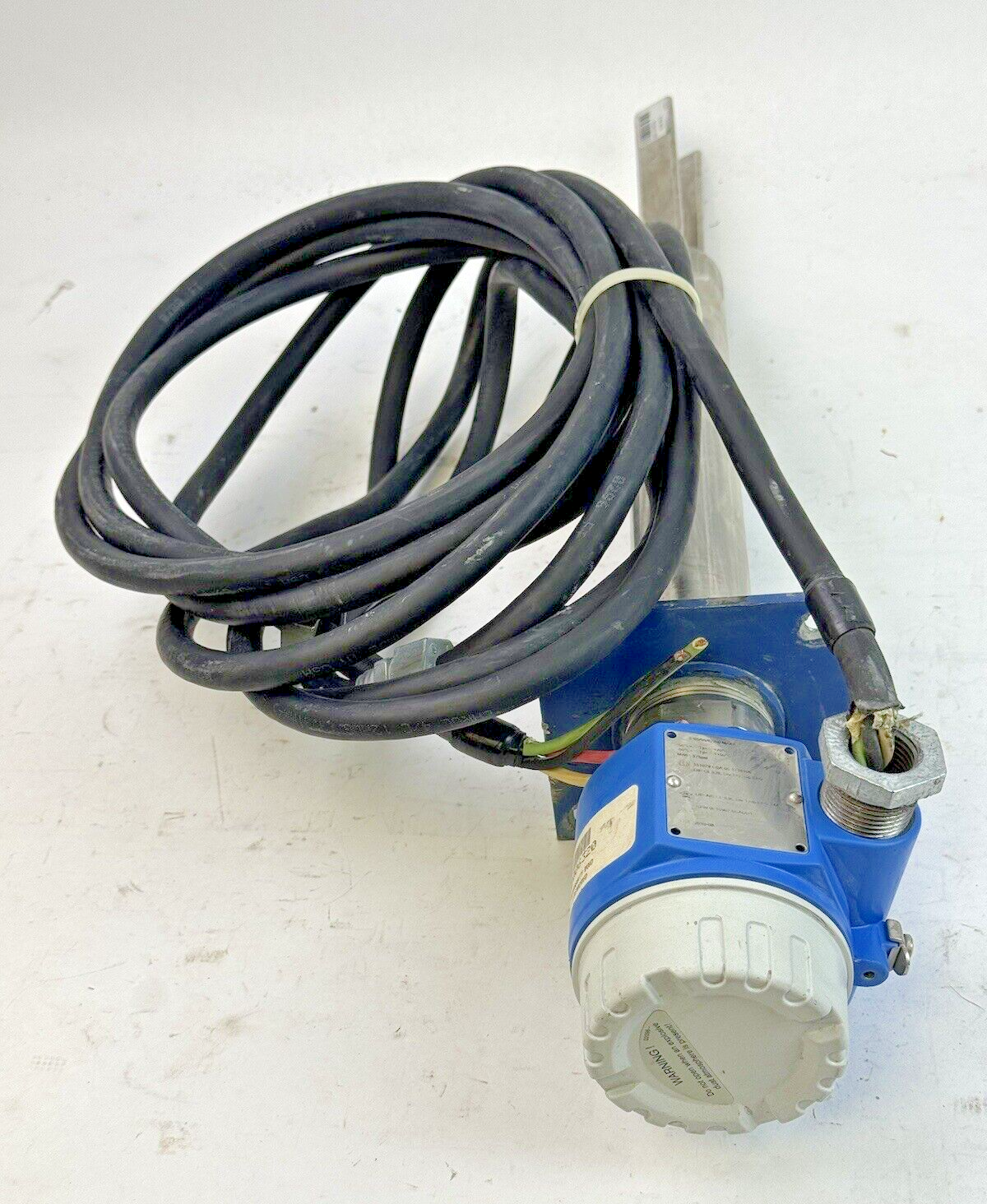 ENDRESS+HAUSER - FTM51-DGJ2P4A37AA - SOLIPHANT M - ROBUST POINT LEVEL SWITCH
