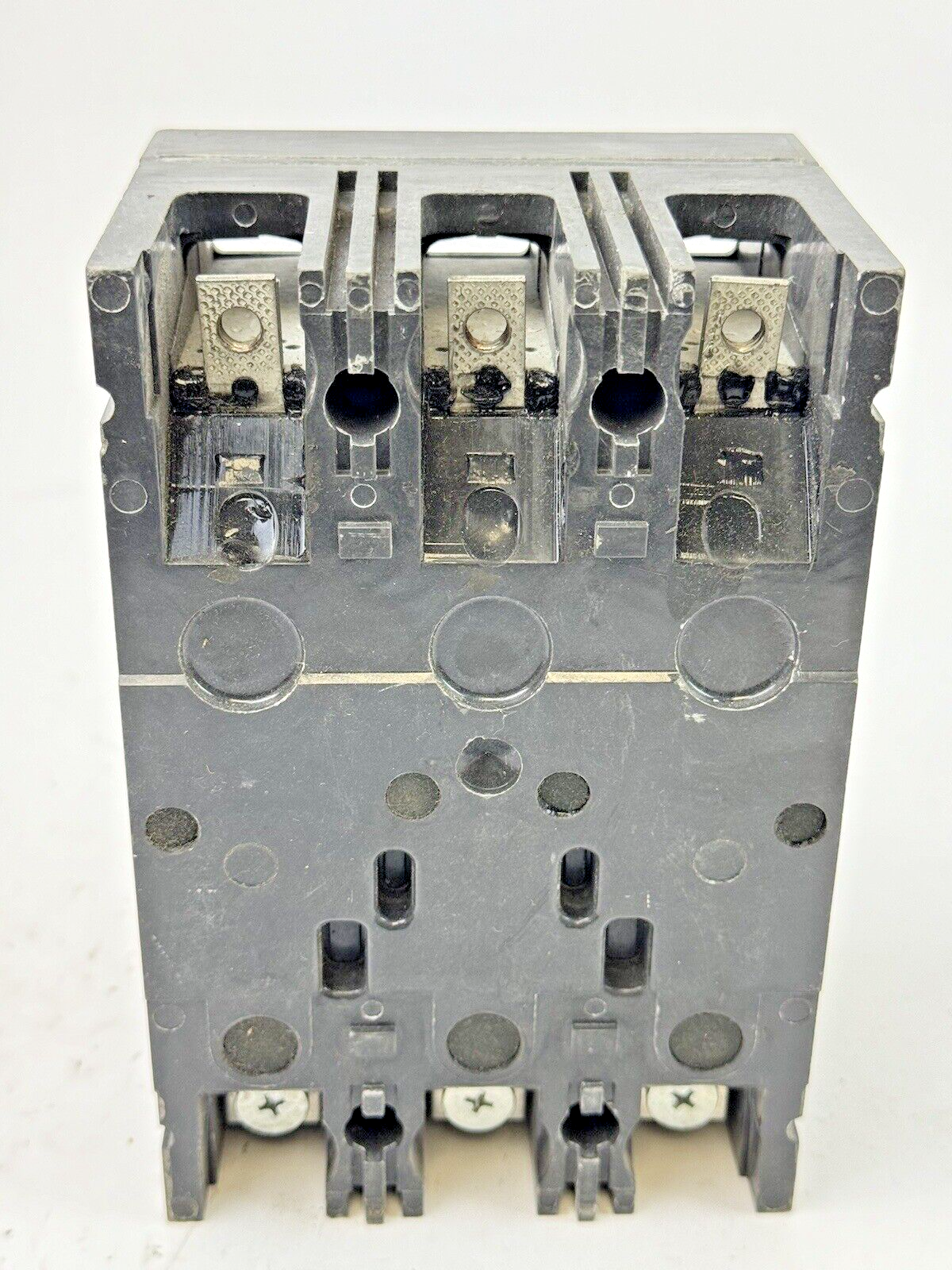 GE - TEB132060 - INDUSTRIAL CIRCUIT BREAKER - 60 A, 240 VAC, 250 VDC, 3 POLE