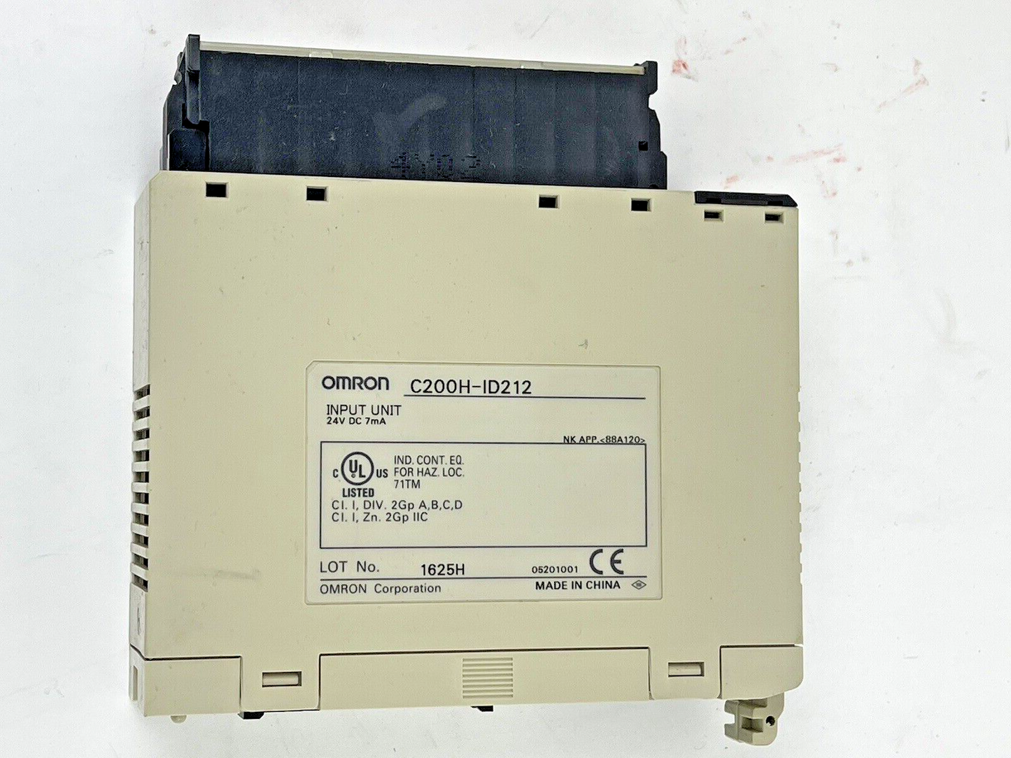 OMRON *LOT OF 2* - C200H-ID212 -PLC Expansion Module Input 16 Input; 12- 24 V dc