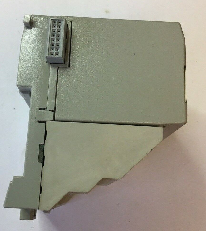 ALLEN BRADLEY FLEX I/O 1794-OB16P 24VDC SOURCE OUTPUT W/ 1794-TB3S TERMINAL BASE
